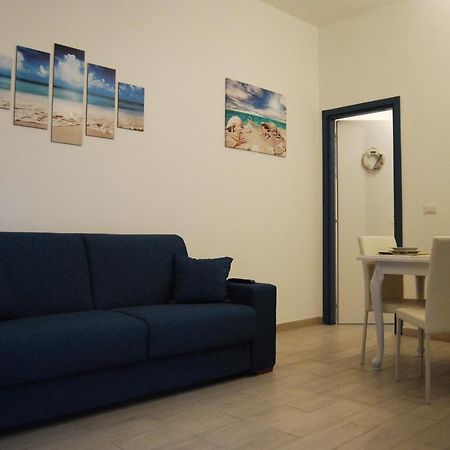 Case Vacanza Da Marco&Mary Giardini Naxos Bagian luar foto